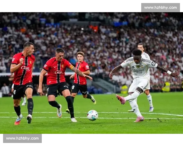 阿隆索延续 3-5-2 战术！世体：皇马用稳固阵型迎战尤文关键战