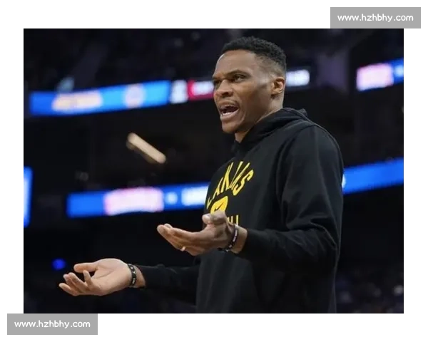 爵士追逐杰罗姆未果，克拉克森买断加盟尼克斯